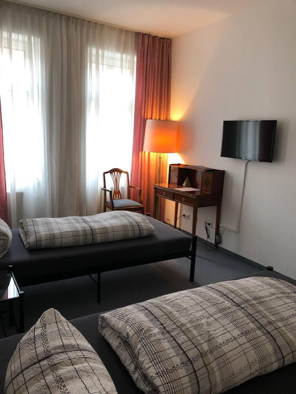 Pension Fuer Monteure In Dresden, Zimmer Mit Eigenem Bad Und Grosser Gemeinschaftskueche Exteriér fotografie